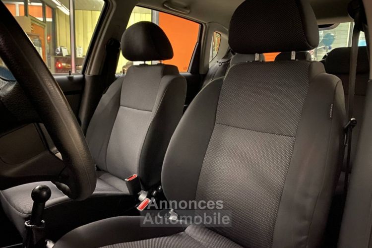 Chevrolet Aveo 1.2 16v LS Euro5 5p - <small></small> 4.490 € <small>TTC</small> - #15