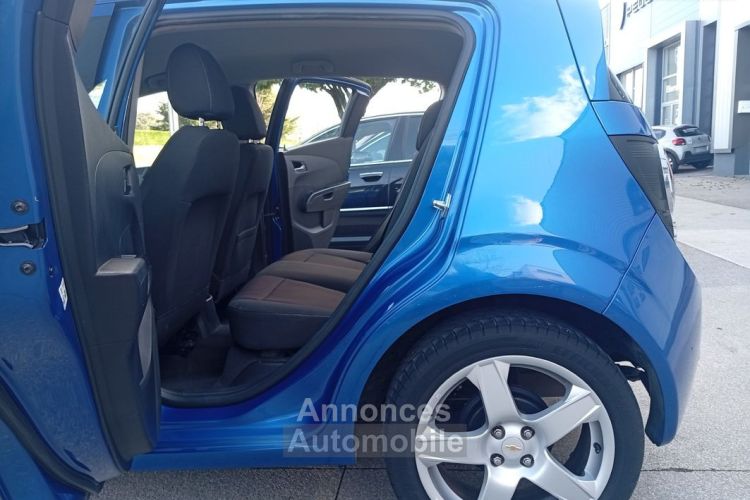 Chevrolet Aveo 1.4 ess 100cv crit air 1 moteur chaine 1ére amin 79.000klm clim régulateur 5portes garantie 12 mois 5990 - <small></small> 5.990 € <small>TTC</small> - #4