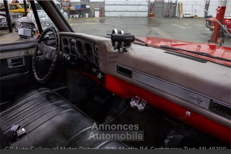 Chevrolet C10 305 v8 1984 tout compris - <small></small> 20.268 € <small>TTC</small> - #2