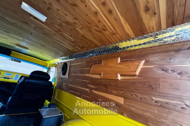 Chevrolet C10 panel truck  - <small></small> 29.000 € <small>TTC</small> - #10