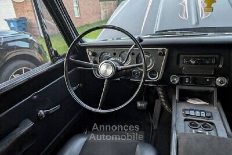 Chevrolet C10 Suburban  - <small></small> 42.100 € <small>TTC</small> - #7