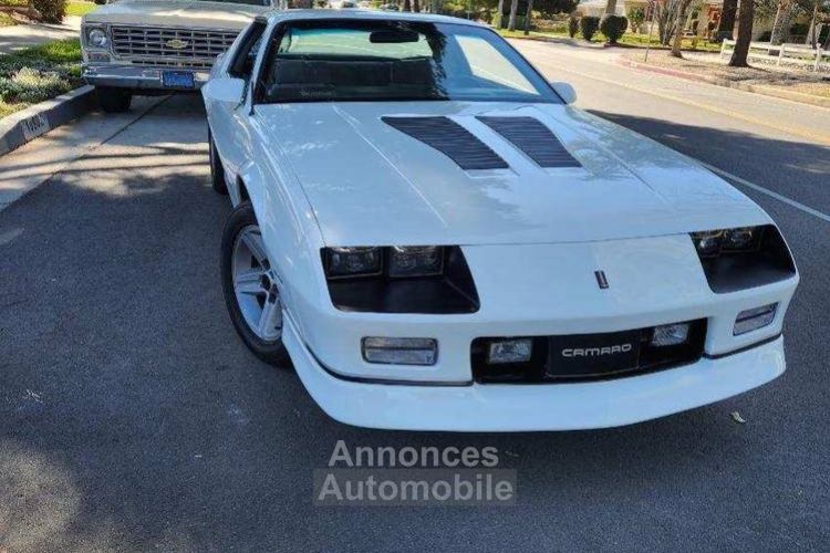 Chevrolet Camaro iroc z28  - <small></small> 25.000 € <small>TTC</small> - #1