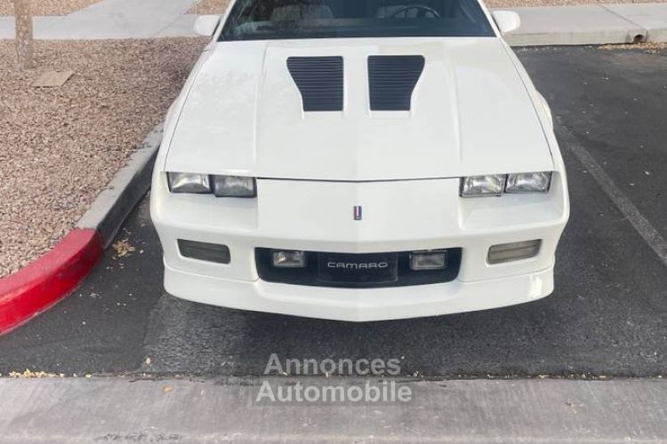 Chevrolet Camaro iroc z28  - <small></small> 22.300 € <small>TTC</small> - #2