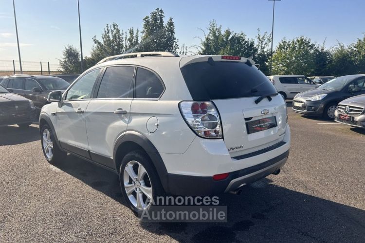 Chevrolet Captiva 2.2 VCDI184 LTZ BA AWD - <small></small> 11.990 € <small>TTC</small> - #16