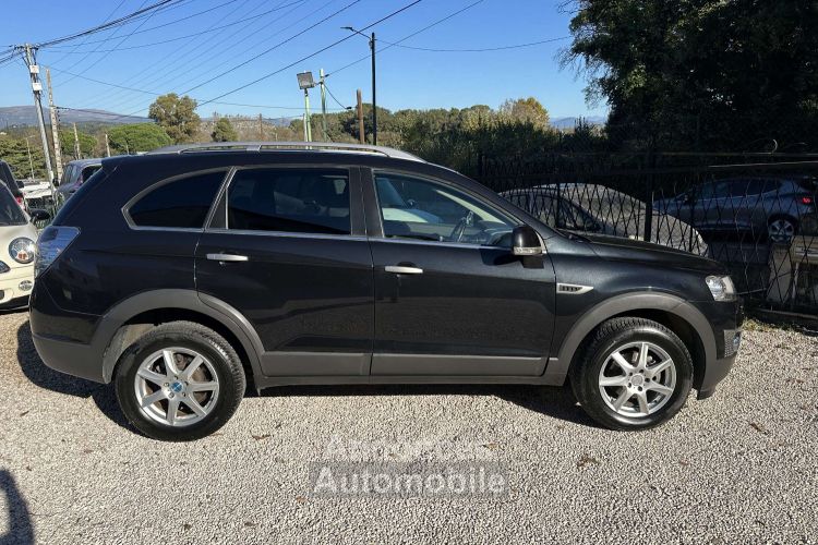 Chevrolet Captiva CHEVROLET CAPTIVA (2) 2.2 VCDI 184 LTZ S&S AWD 7 PLACES - <small></small> 11.900 € <small>TTC</small> - #4