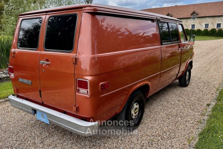 Chevrolet Chevy Van g10 v8 5l de 1979 - <small></small> 24.900 € <small>TTC</small> - #10