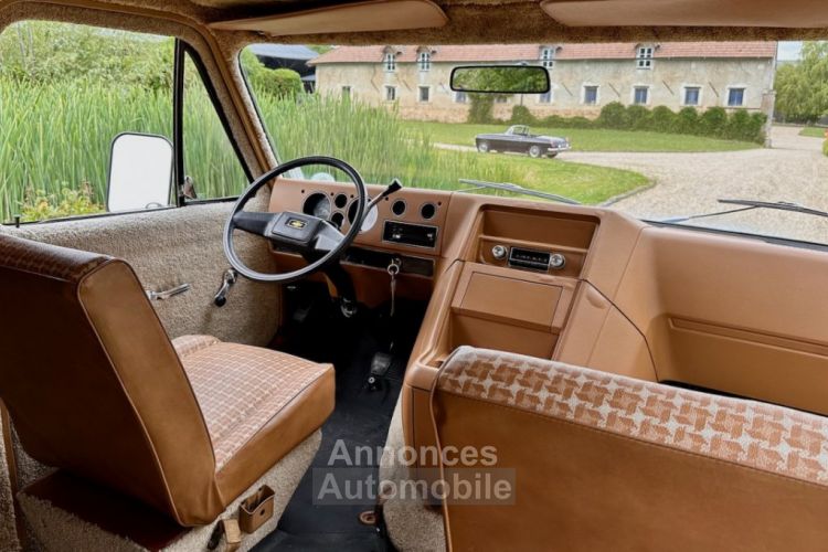 Chevrolet Chevy Van g10 v8 5l de 1979 - <small></small> 24.900 € <small>TTC</small> - #53