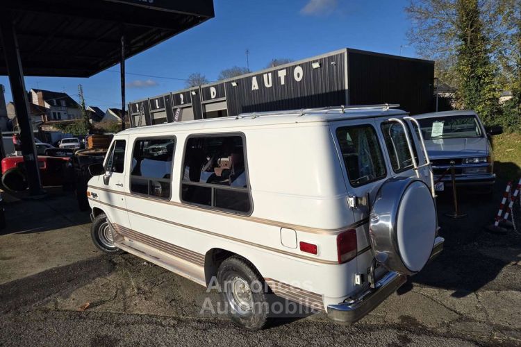 Chevrolet Chevy Van G20 7 places 5.7 V8 350CI - <small></small> 17.990 € <small>TTC</small> - #7