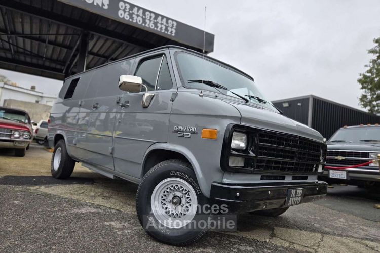 Chevrolet Chevy Van G20 tolé 5.0 V8 ex vehicule de surveillance - <small></small> 18.990 € <small>TTC</small> - #2