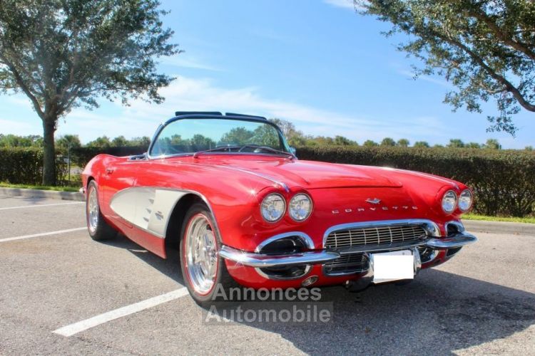 Chevrolet Corvette C1 2dr Convertible SYLC EXPORT - <small></small> 70.090 € <small>TTC</small> - #1