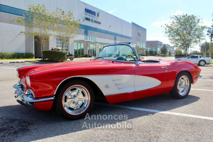 Chevrolet Corvette C1 2dr Convertible SYLC EXPORT - <small></small> 70.090 € <small>TTC</small> - #5