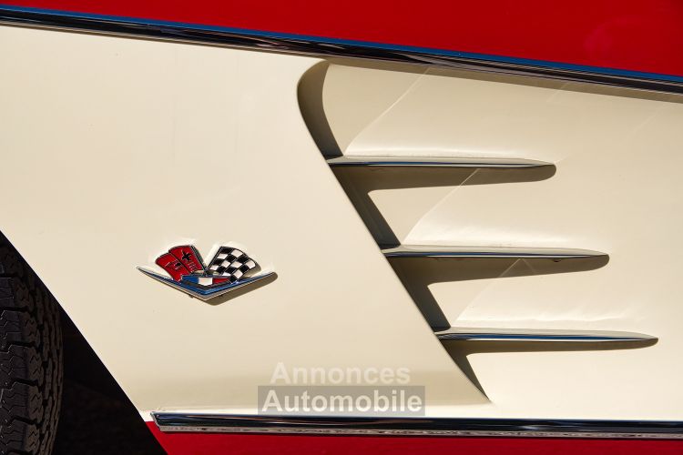 Chevrolet Corvette C1 5.4L V8 small block (275ch) - <small>A partir de</small> 97.000 € <small>TTC</small> - #14