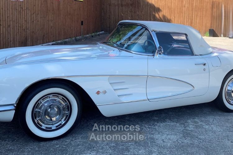 Chevrolet Corvette C1 CABRIOLET AVEC HARD TOP - Prix sur Demande - #9