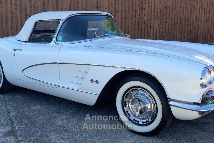 Chevrolet Corvette C1 CABRIOLET AVEC HARD TOP - Prix sur Demande - #12