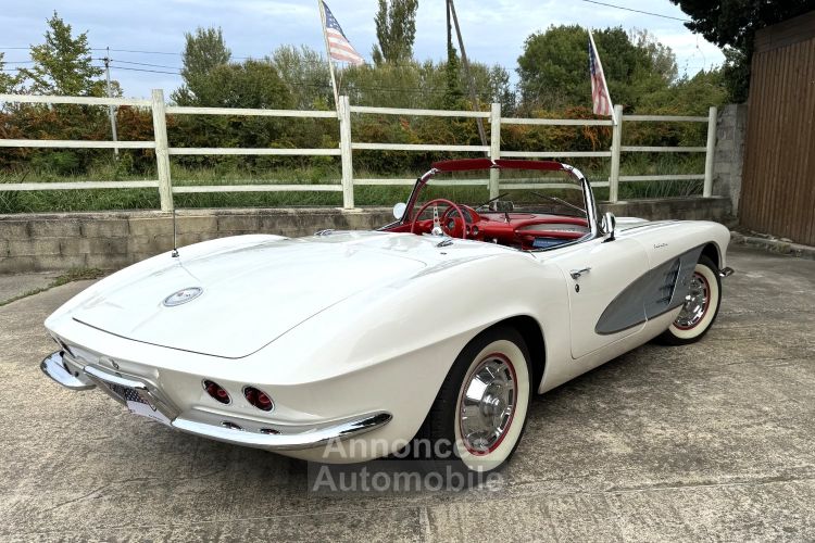 Chevrolet Corvette C1 CABRIOLET AVEC HARD TOP - Prix sur Demande - #8