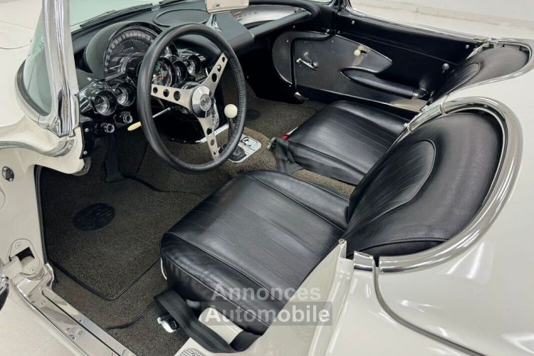 Chevrolet Corvette C1 Convertible - <small></small> 80.000 € <small>TTC</small> - #9