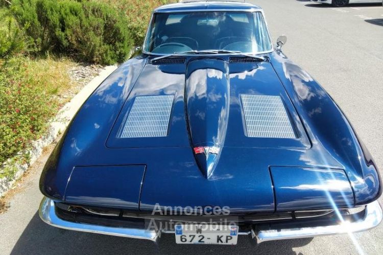 Chevrolet Corvette C2 SPLIT WINDOWS 340ch FULL MATCHING - <small></small> 189.900 € <small>TTC</small> - #9