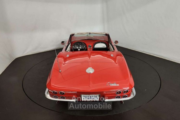 Chevrolet Corvette C2 Sting Ray Cabriolet - <small></small> 66.500 € <small>TTC</small> - #15