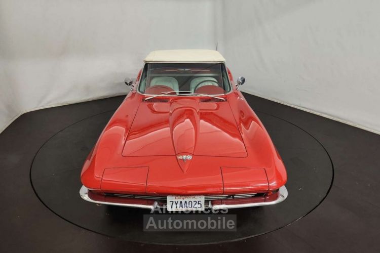 Chevrolet Corvette C2 Sting Ray Cabriolet - <small></small> 66.500 € <small>TTC</small> - #16