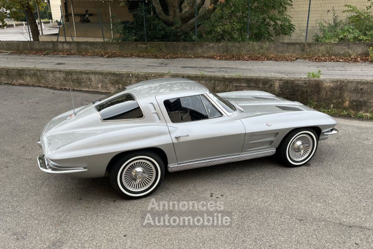 Chevrolet Corvette C2 STINGRAY Coupé Split Window - <small></small> 149.900 € <small>TTC</small> - #13