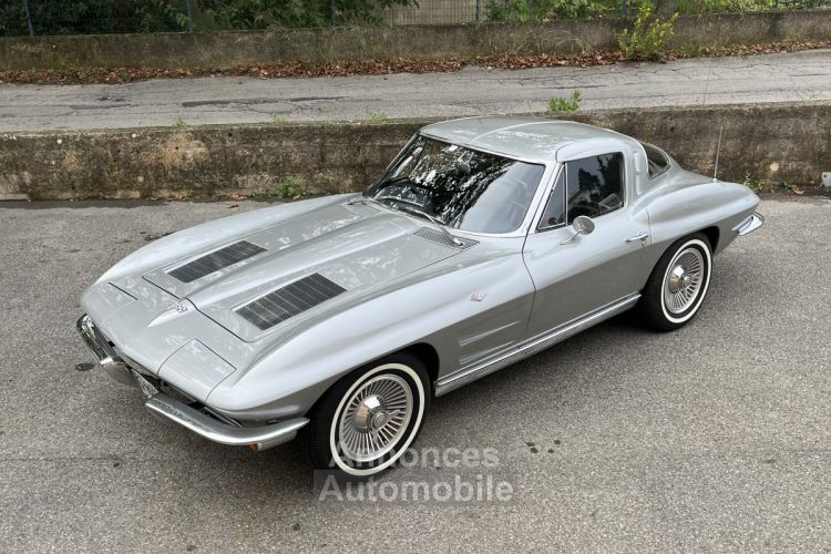 Chevrolet Corvette C2 STINGRAY Coupé Split Window - <small></small> 149.900 € <small>TTC</small> - #16