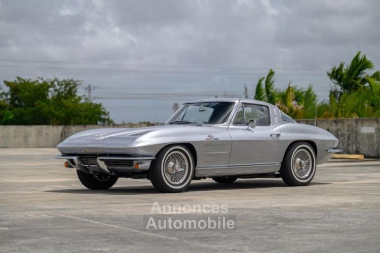 Chevrolet Corvette C2 V8 327 - <small></small> 199.900 € <small>TTC</small> - #1