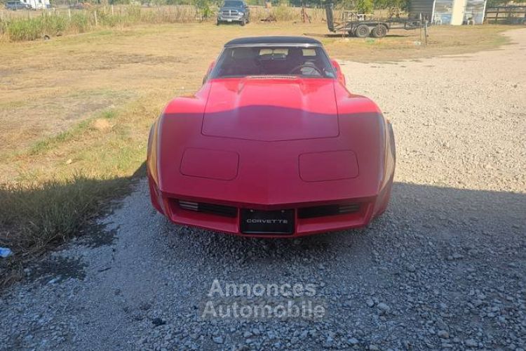 Chevrolet Corvette C3 - <small></small> 19.000 € <small>TTC</small> - #22