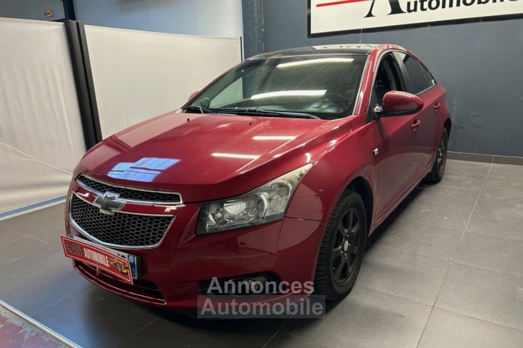 Chevrolet Cruze 2.0 VCDi 163 LT 1ERE MAIN - <small></small> 6.900 € <small>TTC</small> - #3