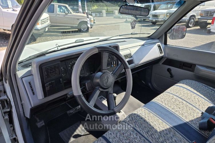 Chevrolet K1500 4x4 Cheyenne 5.7 V8 350ci 3 places - <small></small> 14.990 € <small>TTC</small> - #9