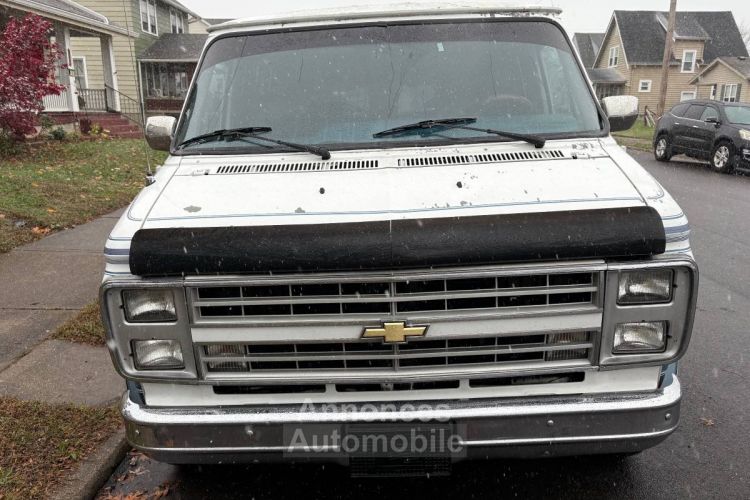 Chevrolet Pick Up G20 conversion van  - <small></small> 16.000 € <small>TTC</small> - #8