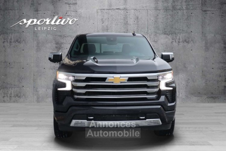 Chevrolet Silverado 2024 1500 / HIGH COUNTRY 6,2L V8 - <small></small> 89.989 € <small></small> - #11