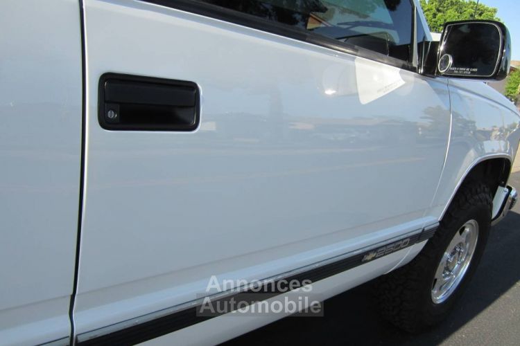 Chevrolet Silverado 2500 4x4  - <small></small> 35.600 € <small>TTC</small> - #10