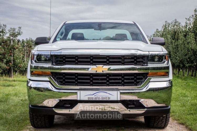 Chevrolet Silverado 5.3i V8 - HARDTOP - 3 PLAATSEN - LICHTE VRACHT - APPLE CARPLAY - CAMERA - XENON - TREKHAAK - <small></small> 35.999 € <small>TTC</small> - #5