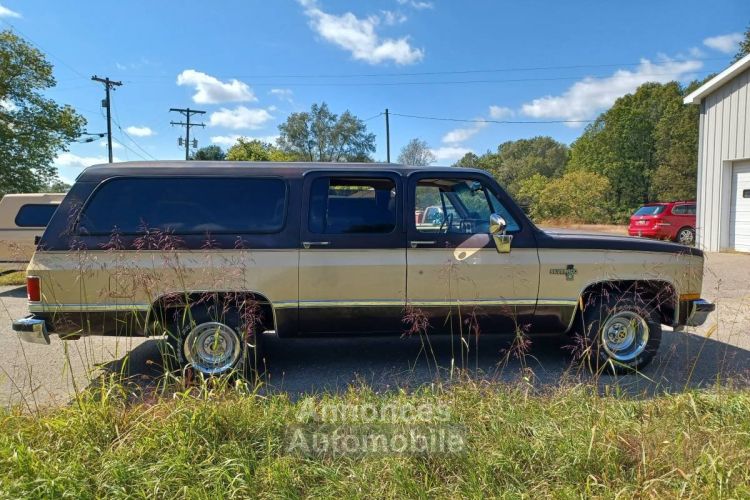 Chevrolet Silverado suburban - <small></small> 18.300 € <small>TTC</small> - #1