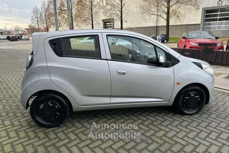 Chevrolet Spark 1.0 16V LS* - <small></small> 5.950 € <small>TTC</small> - #4