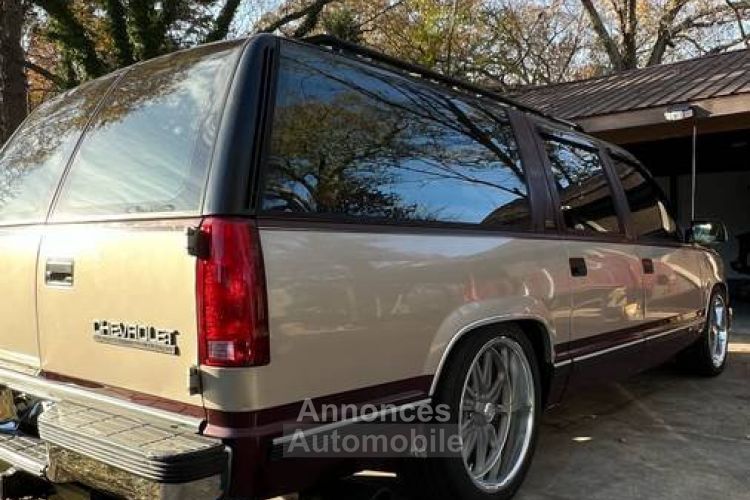 Chevrolet Suburban 1500  - <small></small> 20.000 € <small>TTC</small> - #1