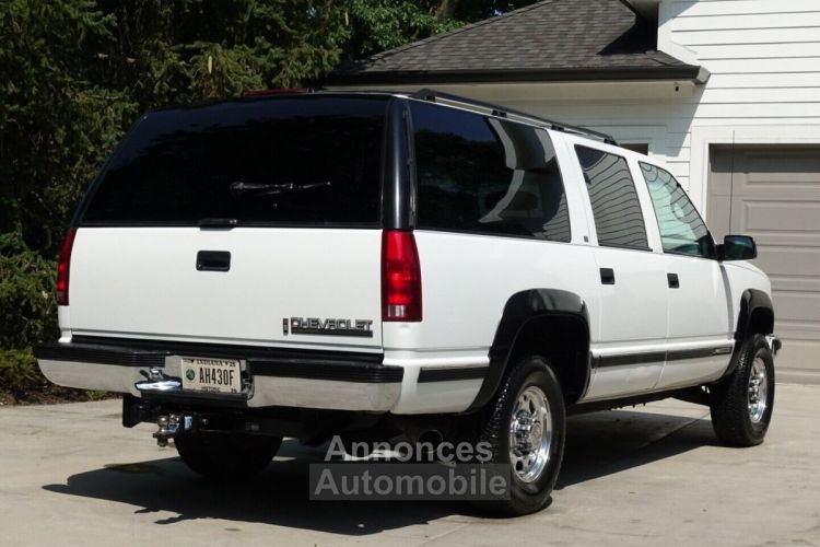 Chevrolet Suburban - <small></small> 21.000 € <small>TTC</small> - #4