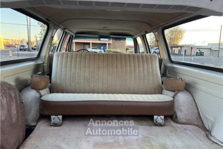 Chevrolet Suburban - <small></small> 22.000 € <small>TTC</small> - #9