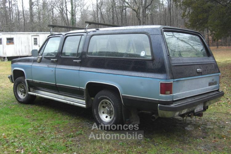 Chevrolet Suburban - <small></small> 17.800 € <small>TTC</small> - #1