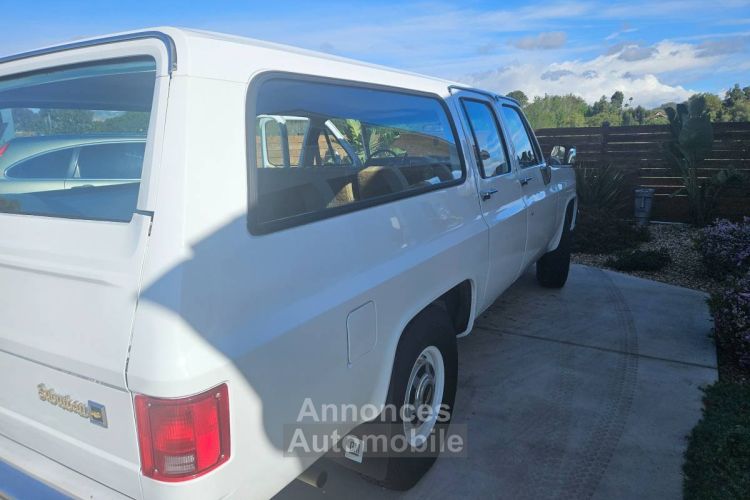 Chevrolet Suburban  - <small></small> 24.500 € <small>TTC</small> - #8