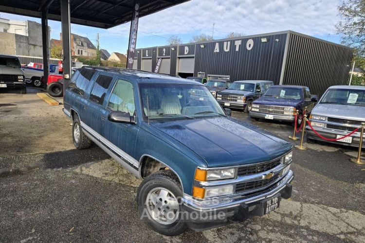 Chevrolet Suburban 4x4 1500 5.7 V8 350ci - <small></small> 15.990 € <small>TTC</small> - #1