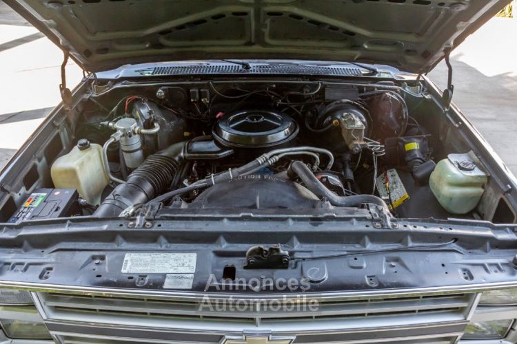 Chevrolet Suburban V20 V8 - <small></small> 26.900 € <small>TTC</small> - #11