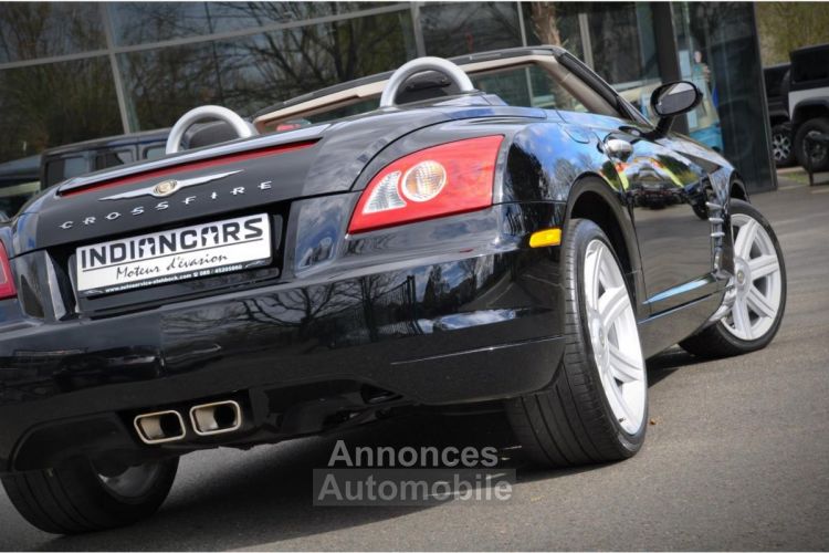 Chrysler Crossfire Roadster 3.2 V6 - BVA Limited - <small></small> 16.900 € <small>TTC</small> - #17