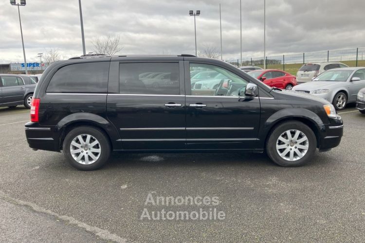 Chrysler Grand Voyager 2.8 CRD LIMITED BA - <small></small> 12.490 € <small>TTC</small> - #18