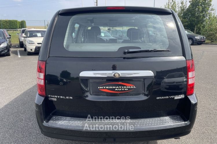 Chrysler Grand Voyager 2.8 CRD LX BA - <small></small> 12.990 € <small>TTC</small> - #16