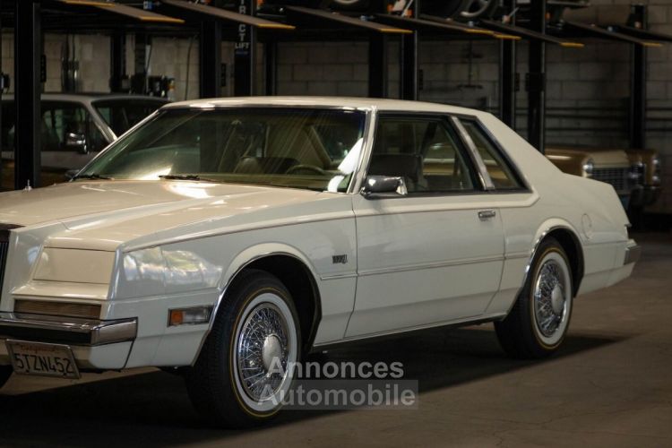 Chrysler Imperial - <small></small> 25.300 € <small>TTC</small> - #9