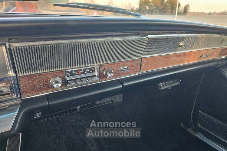 Chrysler Imperial crown coupe  - <small></small> 21.700 € <small>TTC</small> - #7