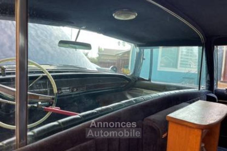 Chrysler Imperial limousine  - <small></small> 143.600 € <small>TTC</small> - #11