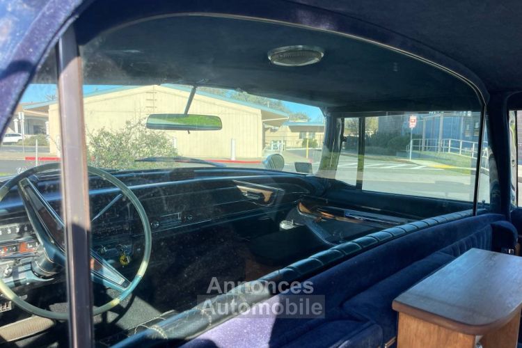 Chrysler Imperial limousine - <small></small> 127.700 € <small>TTC</small> - #14