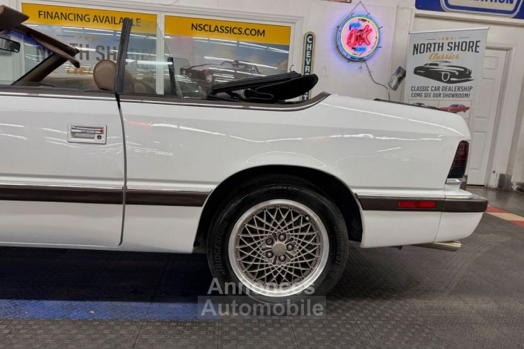 Chrysler Le Baron - <small></small> 17.700 € <small>TTC</small> - #23